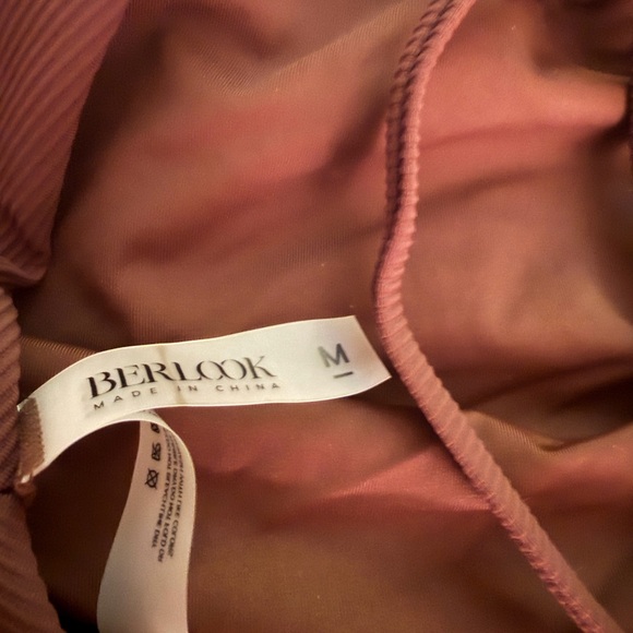 Berlook Brown One Piece Swimsuit NWT women’s medium - Picture 4 of 6